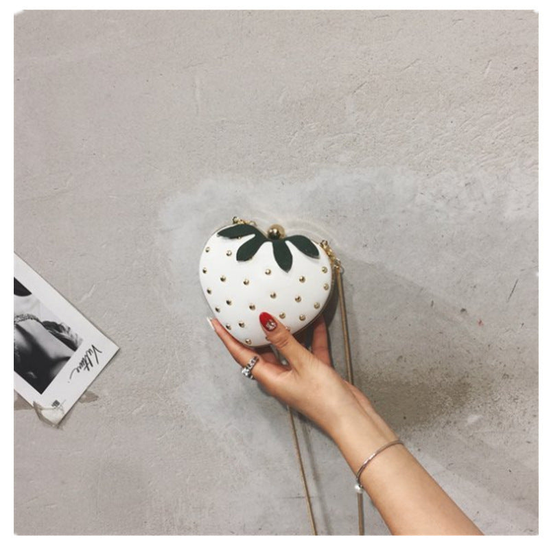 Wholesale Pu Cute Strawberry Chain Bag